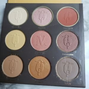 Nomad eye shadow pallets new not used